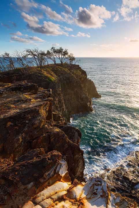 The steep cliffs near Devil's Kitchen at Noosa Heads