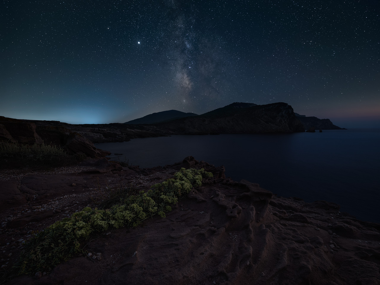 Sardinia Night Photo Milky Way Photo taken with the Canon R5 in Sardinia
