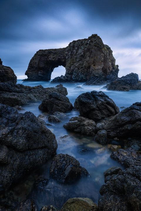 Great Pollet Arch The Great Pollet Arch during blue hour.